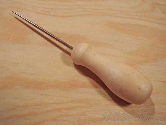Prickelnadel mit Holzgriff