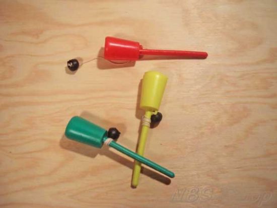 Kleinspielzeug / Fang den Ball