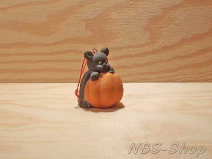 Kürbis mit Fledermaus