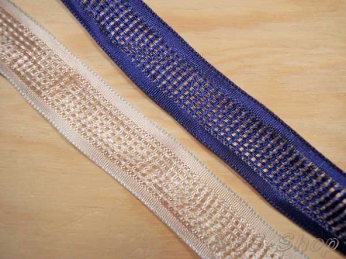 Gitterband mit Drahtkante