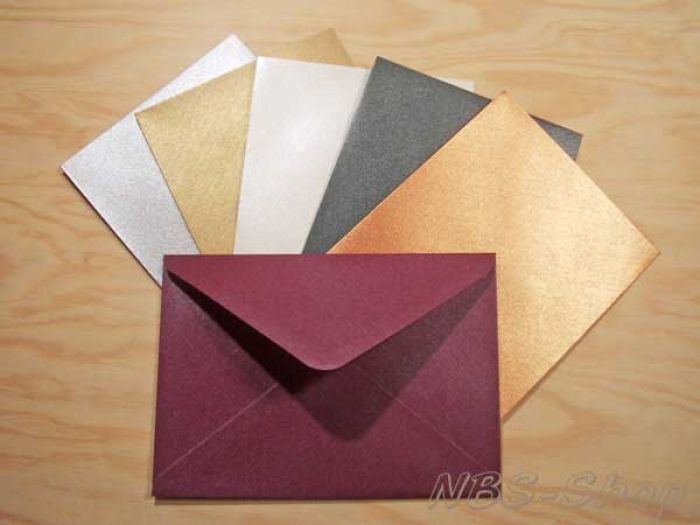 Umschlag metallic